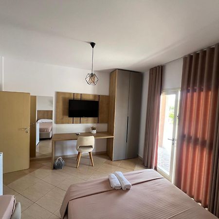 Greison Vacation House Vlorë Esterno foto